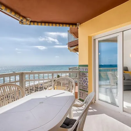 Wintowinrentals Relax & Frontal Sea View In Fuengirola Exterior photo